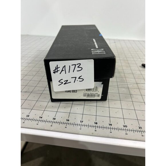 INC International Concepts Crescente 2 Sz. 7.5 Pearl Gold Flats ~~minty~~ - Picture 8 of 14